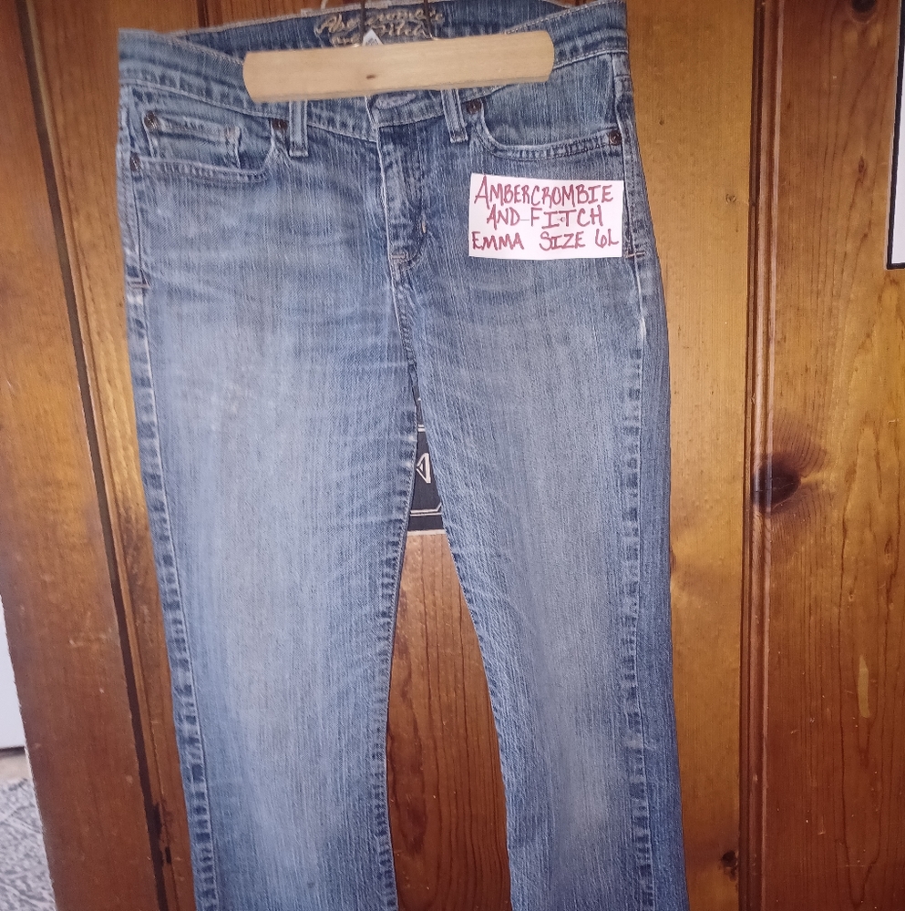 Jeans - Picture 2 of 2